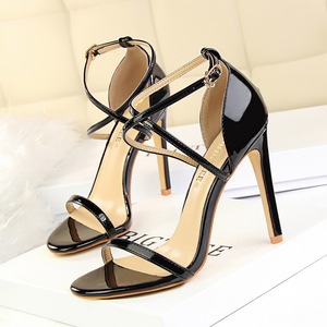 Stivali con tacco alto da donna europei e americani, scarpe con tacco alto alla moda per donna, <span class=keywords><strong>tacchi</strong></span> sottili sexy. - Product Image 3