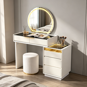 Ensemble coiffeuse extensible avec plateau en verre noir, miroir LED rond, tiroir de rangement divisé, base dorée cannelée et tabouret – Bureau de maquillage pour chambre - Product Image 1
