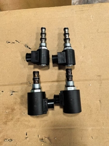 4700938252 4700908435 Pompe de translation et solénoïde de moteur de translation DYNAPAC CA280D - Product Image 2