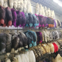 Porte-clés en fourrure de renard bon marché pour sac à main, décor naturel avec breloque, queue de renard, grande taille 40cm, vente en gros