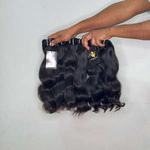 Paquete de Cabello Humano Virgen Vietnamita, Extensiones de Cabello Humano al por Mayor, Cabello Humano Natural Virgen Ondulado con Cutícula Alineada - Product Image 2