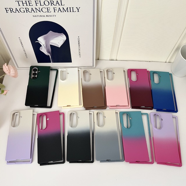 Fashion 2025 Gradient Contrast Color Phone Case for Samsung Galaxy Z Fold 7 Shockproof Protection Bumper Hard Cover