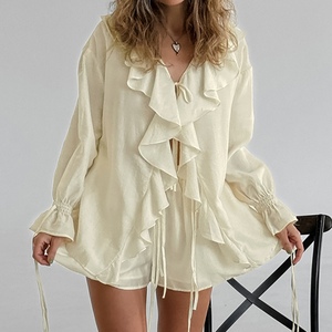 เสื้อคลุมคาร์ดิแกนผูกโบว์ กางเกงขาสั้น ชุดลำลอง 2 ชิ้น แฟชั่นสำหรับผู้หญิง - Product Image 1