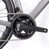 Vélo de route Aero Carbon 700c 24 vitesses Shimano 105 Frein à disque hydraulique Jante ondulée 8,9 kg Vélo de course hybride urbain