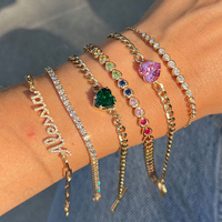 Gemnel Silber Herz Tennis Armband Multi Edelstein Lünette Armband Custom Länge Pink Saphir & Smaragd Stapelbarer Schmuck
