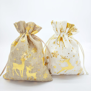 Bolsa de Regalo de Lino con Cordón de Diseño Profesional Sanas para Navidad, Venta al por Mayor, con Impresión Dorada para Decoración Navideña - Product Image 3
