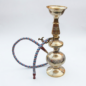 Chicha artisanale en laiton pur, type droit, avec motif gravé, tailles de chicha de 10 à 14 pouces pour bars et hôtels - Product Image 1