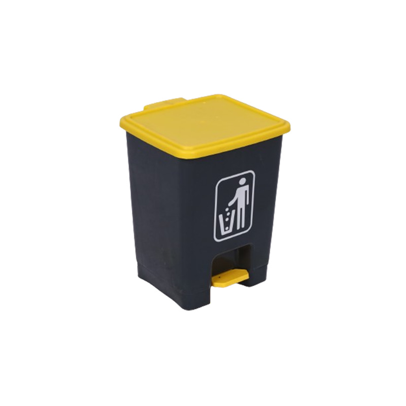 Couvercle jaune et seau noir