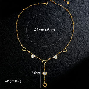 Collar de Acero Inoxidable Chapado en Oro de 14k con Colgante de Corazón de Circonita para Mujer - Product Image 3