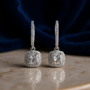 Pendientes de Aro con Diamantes Corte Princesa en Oro Rosa, Engaste Cuadrado, Joyería Fina Clásica para Mujer, Certificación GIA - Product Image 2