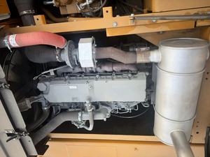 Excavadora de Orugas Usada SANY SY365 de 36.5 Toneladas, Marca China, Bomba Hidráulica Nabtesco, Motor Isuzu, Caja de Cambios, 40 Toneladas de Capacidad Operativa - Product Image 3