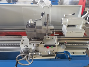 Torno Manual Horizontal de Alta Precisión, Modelo CA6132, 380V/220V, ISO40, Diámetro de Rotación del Husillo 320mm - Product Image 4