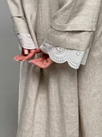 Fabricant OEM – Robe droite décontractée en lin pour femme, personnalisation de marque, faible MOQ, service de conception de vêtements, vêtement de qualité