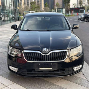 2013 <span class=keywords><strong>Skoda</strong></span> Superb 1.4T Turbo essence voiture conduite à gauche toit ouvrant sièges en cuir caméra arrière pour adultes R16 taille de pneu stock foncé - Product Image 1