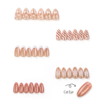 Lot de 30 faux ongles de Noël 3D en forme de flocon de neige, courts, en ABS, à presser, avec French manucure dorée et effet œil-de-chat, prêts à poser