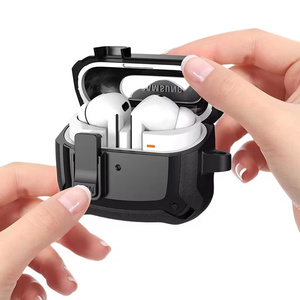 Funda protectora para auriculares Switch para <span class=keywords><strong>Samsung</strong></span> Galaxy Buds3 Pro / Buds3 / Buds3 EF, funda de silicona, cubierta a prueba de golpes + llavero - Product Image 2