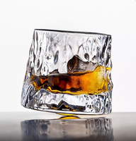Verres à whisky rotatifs en verre soufflé à la main de style américain, transparents, de haute qualité, de 160 ml, vides, personnalisables, pour la vente en gros