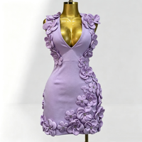 Robe d'été décontractée pour femme, noire, unie, avec nœud, mi-longue, col en V profond, sans manches, ornée de fleurs faites à la main, pour le quotidien