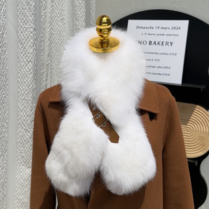Real Fox Fur Scarf Shawls Soft Winter Collar Stole Plush Wraps for Women - Product Image 4