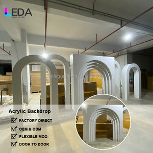 Nuevo Soporte de Fondo Acrílico Blanco Moderno y Profesional LEDA para Bodas y Eventos, Decoración de Escenario con Arco Ondulado 3D - Product Image 2
