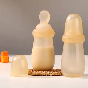 Bpa Free 2 in 1 Biberon Bebe Squeeze Silicone Squeeze Rice Cereal Food Dispensing Baby Spoon Kid Feeding Bottle