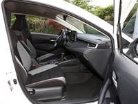 Feng Tian Pioneer Edition 2023, moteur turbo de 1,2 L, 10 airbags SRS, système de pré-collision, régulateur de vitesse adaptatif