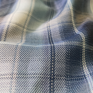 独家交易215GSM编织斜纹100% 涤纶面料回收保暖格子图案面料男女服装 - Product Image 4