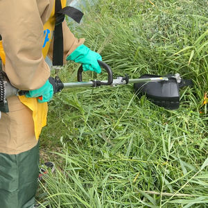 Tondeuse à essence Epareuse Avec 9 Accessoires Jardinage Desherbage Ameublement Creusement De Tranchees <span class=keywords><strong>Sciage</strong></span> - Product Image 4