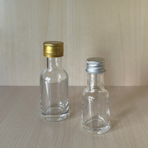 Mini Botellas de Tequila de 15 ml y 30 ml para Shots de Alcohol, Botellas de Vodka, Licor, <span class=keywords><strong>Bourbon</strong></span>, Whisky, Ron, Ginebra con Tapa de Aluminio - Product Image 1