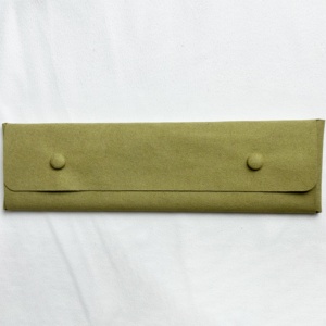 Plateau de rangement pour colliers en microfibre suédée 22*6.5cm avec logo personnalisé, pochette de présentation et sac d'emballage pour bijoux - Product Image 6