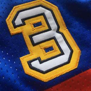 Groothandel Vintage Heren Basketbal Truien Hoge Kwaliteit Geborduurd Ademend Mesh Sneldrogend Sport Jersey Goedkoop Bedrukt - Product Image 5