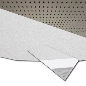 Plaque de plâtre perforée, plafond acoustique sans joint, système monolithique de faux plafond et de <span class=keywords><strong>suspension</strong></span>, panneaux en bois - Product Image 1