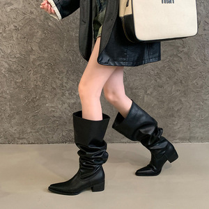 Bottes longues femme 2025 automne-hiver, nouveau modèle, style décontracté, simple, polyvalent, minimaliste, couleur unie, tige large, talon épais, bout pointu - Product Image 3
