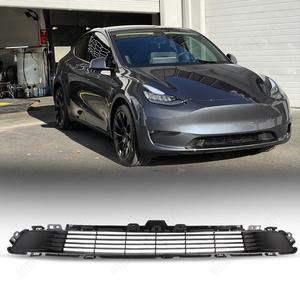 แผงตกแต่งกระจังหน้าล่างสำหรับรถยนต์เทสล่า รุ่น 3 และ Y ทำจากพลาสติก ABS อะไหล่ทดแทน รหัส 1493759-00-A - Product Image 1