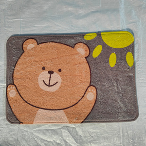 Tapis de bain en polaire corail Meng Yujia 40x60cm, motif ours, antidérapant, pour cuisine et salle de bain - Product Image 1