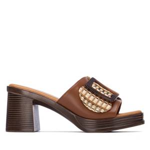 <b>Refresh</b> Women's Heeled Slipper Leather 7.5 Cm 37 Size Platform Sandals - Product Image 1