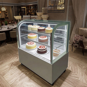 <span class=keywords><strong>Réfrigérateur</strong></span> de présentation de gâteaux vertical à 3 étages de 0,7 m avec refroidissement par air, capacité de 160 L, contrôle de la température de 2 à 8 degrés - Product Image 3