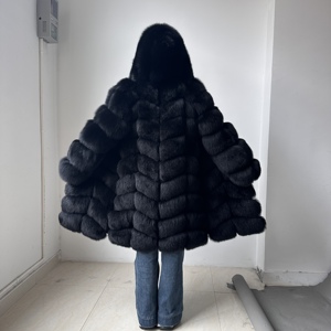 Giacca in Vera <span class=keywords><strong>Pelliccia</strong></span> di Volpe <span class=keywords><strong>Nera</strong></span> di Alta Qualità <span class=keywords><strong>con</strong></span> <span class=keywords><strong>Cappuccio</strong></span>, Cappotto Lungo e Soffice da Donna, Abbigliamento Invernale in Vera <span class=keywords><strong>Pelliccia</strong></span> - Product Image 4