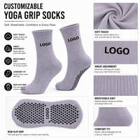 Chaussettes côtelées gris clair personnalisées avec logo imprimé, antidérapantes avec points en caoutchouc pour femmes, yoga et pilates