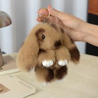 Gantungan Kunci Boneka Kelinci Bulu Imitasi Lucu 15cm, Liontin Plush Lembut dan Mengembang untuk Mobil, Tas, atau Penggunaan Sehari-hari