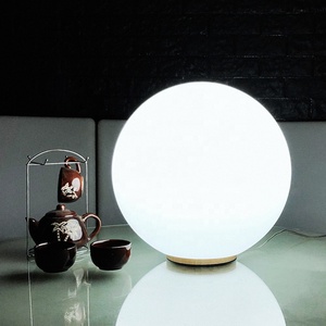 Esfera <span class=keywords><strong>de</strong></span> Luz LED Recargable <span class=keywords><strong>de</strong></span> <span class=keywords><strong>Navidad</strong></span>, Decoración para el Hogar, 16 Colores RGB, Esfera <span class=keywords><strong>de</strong></span> Luz LED para Fiestas y Eventos - Product Image 1