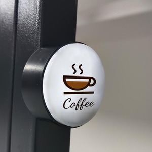Nouvel autocollant magnétique carré en plastique ABS pour réfrigérateur, design écologique personnalisé pour la publicité promotionnelle - Product Image 1