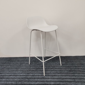 <span class=keywords><strong>Tabouret</strong></span> à pieds en métal au design moderne, dossier confortable et solide pour <span class=keywords><strong>bar</strong></span>, pub, café, salon extérieur, hôtel, <span class=keywords><strong>bar</strong></span> à boissons - Product Image 3