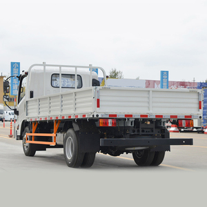 รถบรรทุก JMC 5T รุ่นใหม่ยอดนิยม พวงมาลัยซ้าย เครื่องยนต์ดีเซล 92 แรงม้า ประหยัดน้ำมัน พร้อมกล้องมองหลัง มาตรฐานยูโร 3  2 ที่นั่ง รถบรรทุกสินค้า - Product Image 6