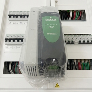 ไดรฟ์ Unidrive SP2403 11.0/15.0 กิโลวัตต์ ของแท้ใหม่ มีสินค้าในสต็อก - Product Image 5