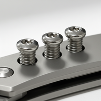 Fabricant de fixations CNC sur mesure non standard, vis à tête semi-ronde Torx anti-desserrage et antidérapantes pour couteaux pliants, quincaillerie M2.5M3