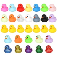 Jouets de bain en caoutchouc colorés, petit canard jaune qui couine, jouets de bain pour enfants.