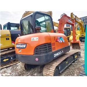 DOOSAN DH60-7 DH 60 6T 6Tonnes Mini-Excavatrice sur Chenilles d'occasion, Flexible, Originale, Fiable, Coréenne, pour la Construction Municipale - Product Image 1