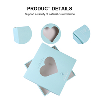 Boîtes d'expédition en papier kraft jetables personnalisées en gros avec fenêtre en forme de cœur, fermeture pour Noël et mariages, gaufrage et pelliculage à chaud doré