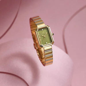 Marchio famoso <span class=keywords><strong>di</strong></span> lusso in maglia <span class=keywords><strong>di</strong></span> cristallo orologio <span class=keywords><strong>da</strong></span> <span class=keywords><strong>donna</strong></span> al quarzo in acciaio inossidabile banda zucchero Cube Design OEM fabbrica <span class=keywords><strong>di</strong></span> movimento al quarzo - Product Image 6